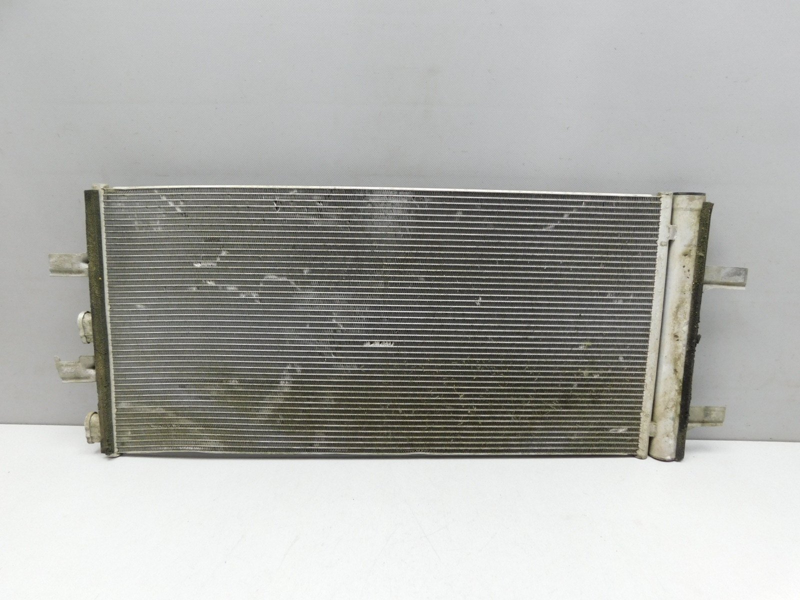 Радиатор кондиционера / конденсер