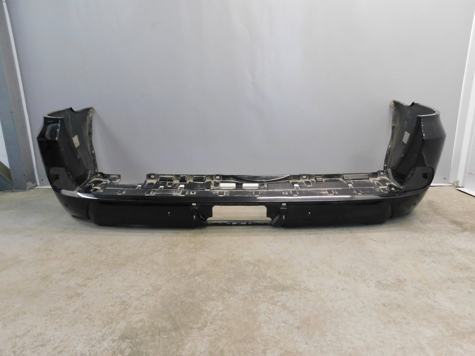 Бампер задний Lexus LX 570 (URJ200) 2007>