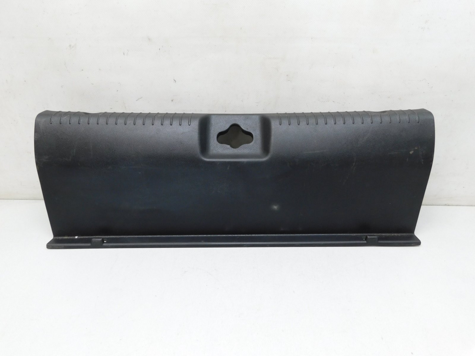 Обшивка багажника Hyundai Solaris 2010-2017