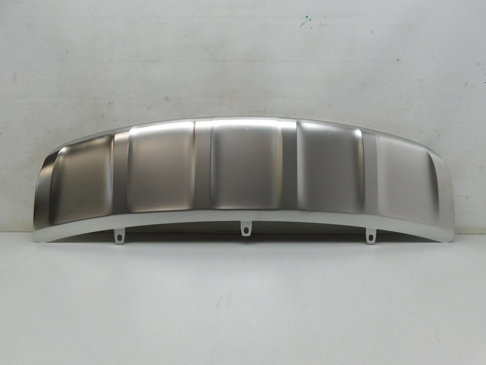 Накладка переднего бампера Audi A6 Allroad quattro 2005-2012