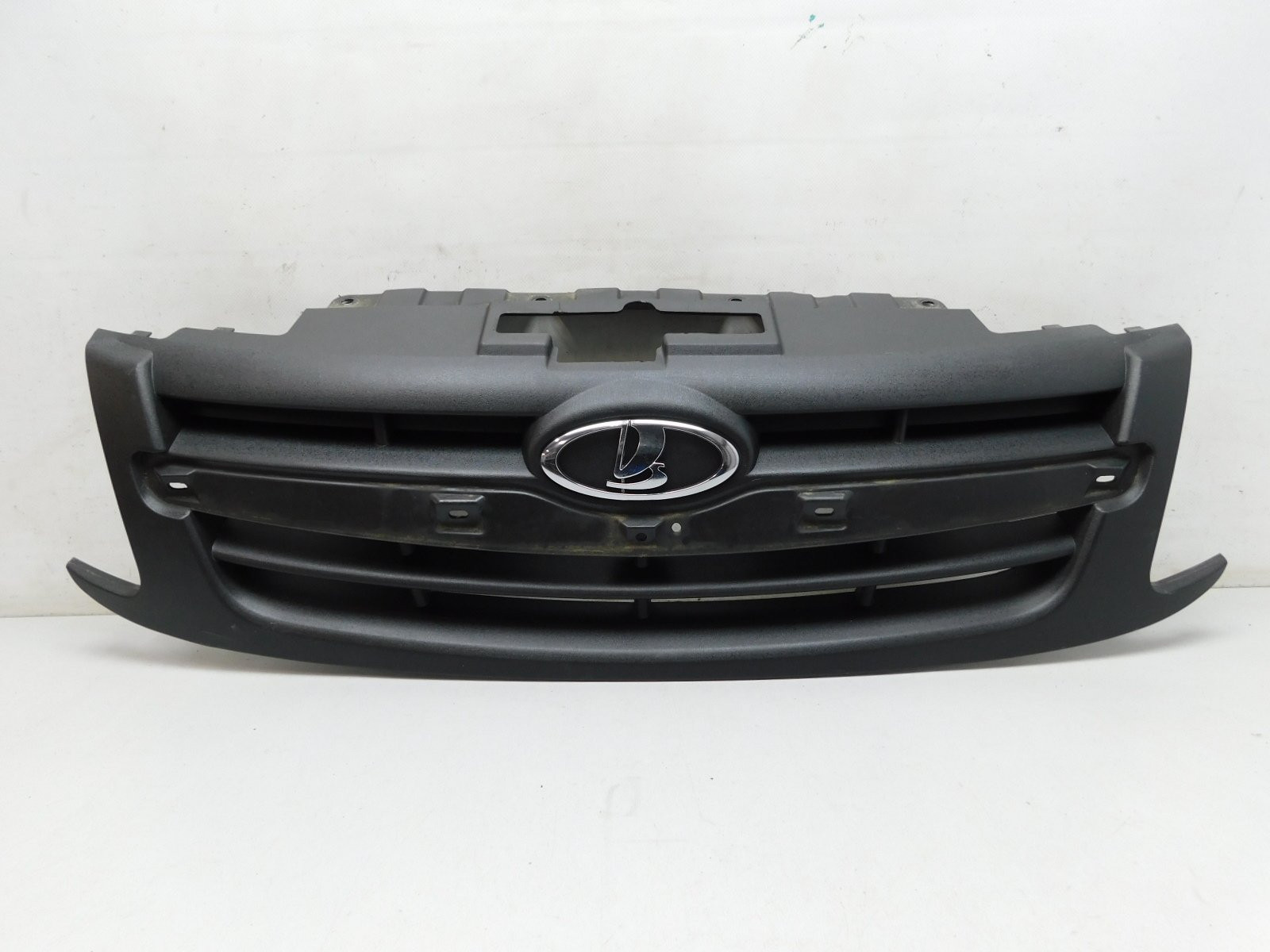 Решетка радиатора VAZ Lada Granta 2011>