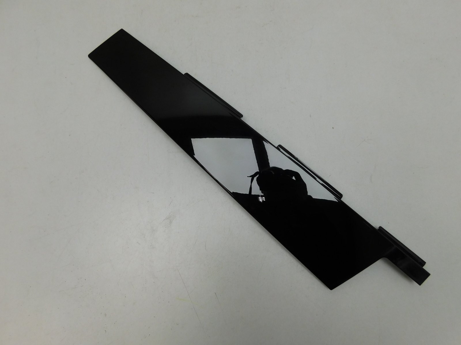 Накладка двери передней правой Porsche Cayenne 2010-2017