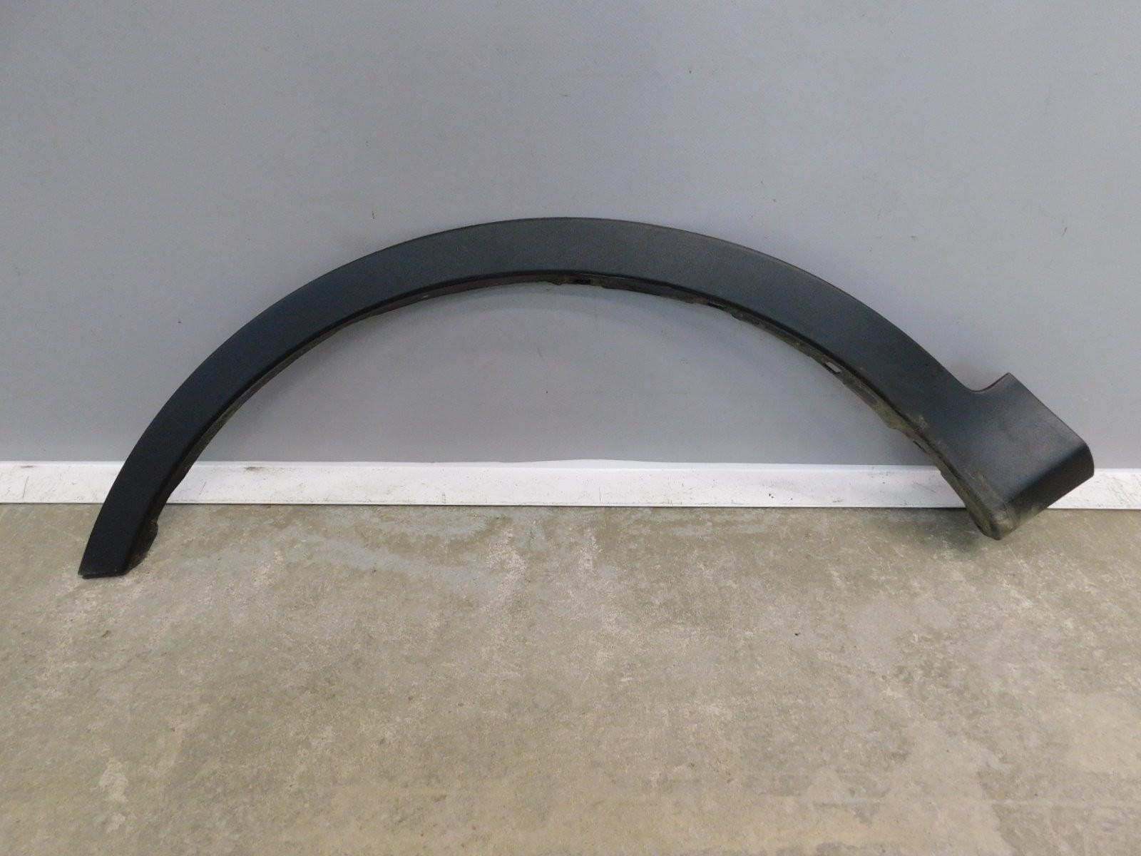 Накладка крыла переднего левого Toyota RAV 4 2013-2019