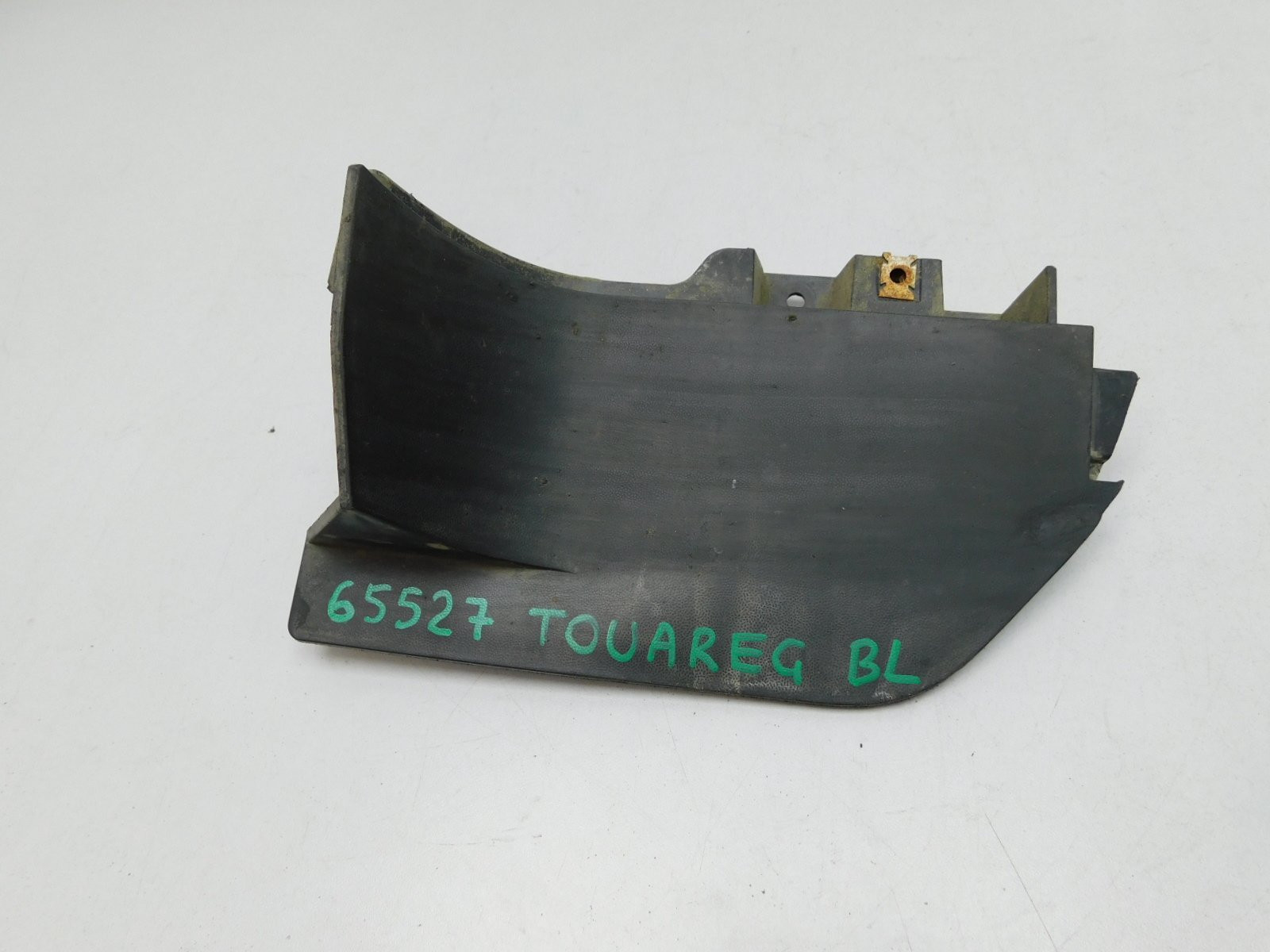 Брызговик задний левый Volkswagen Touareg 2010>