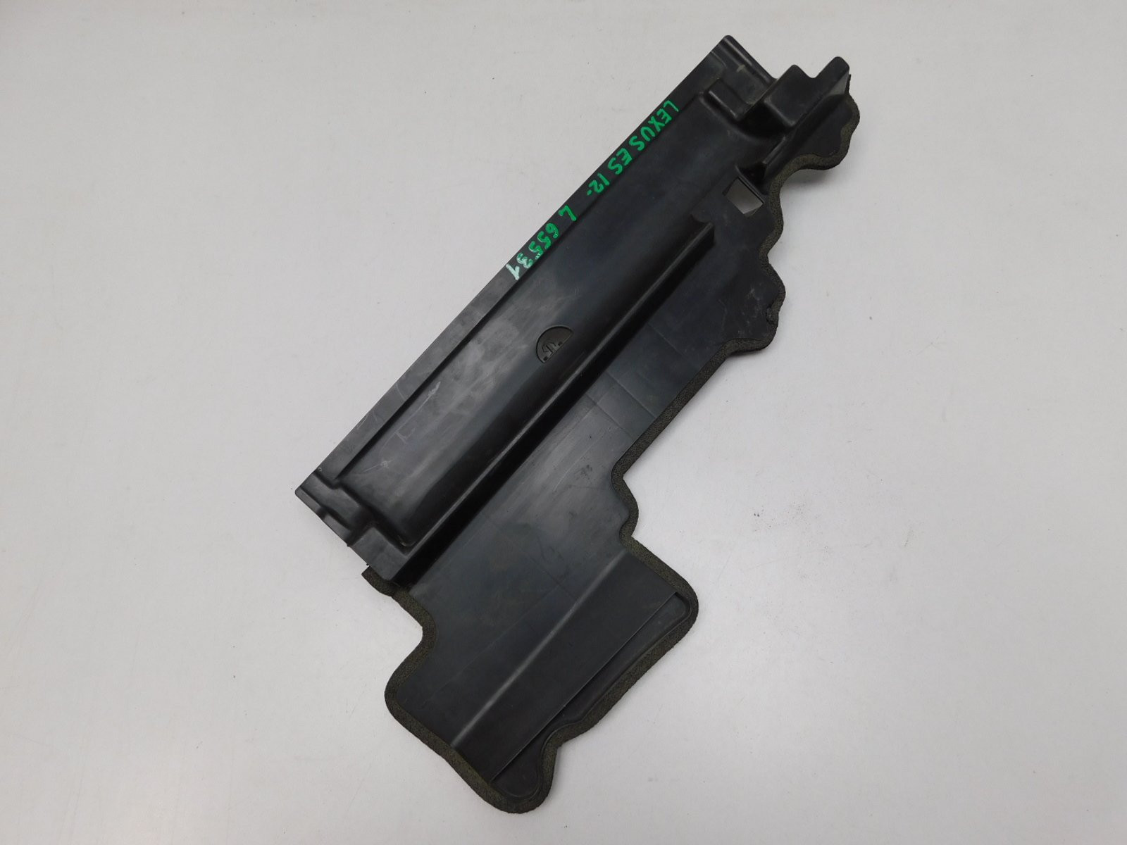 Воздуховод радиатора Lexus ES 2012-2018