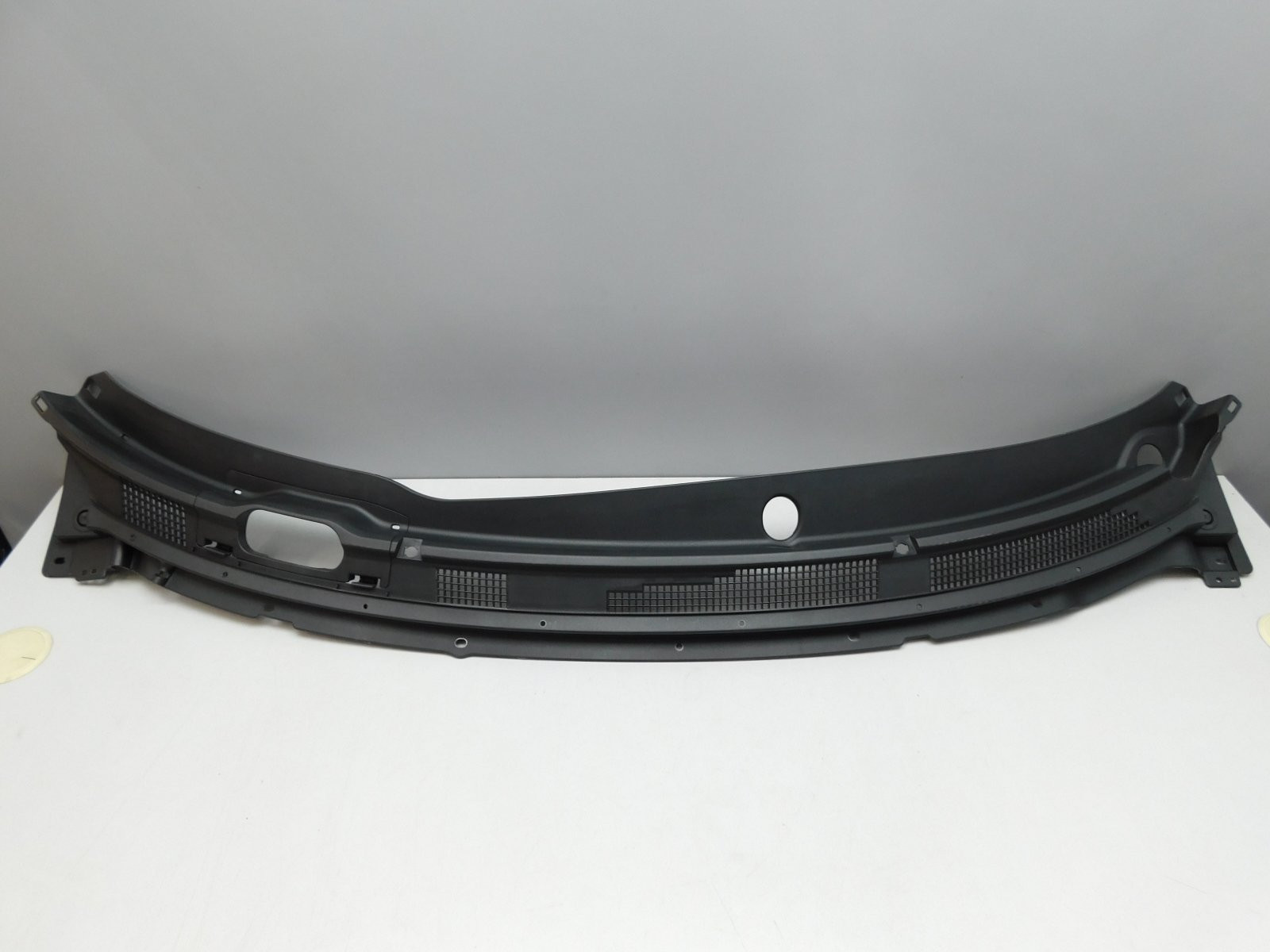 Решетка стеклооч. (планка под ло Nissan Almera (G15) 2013>