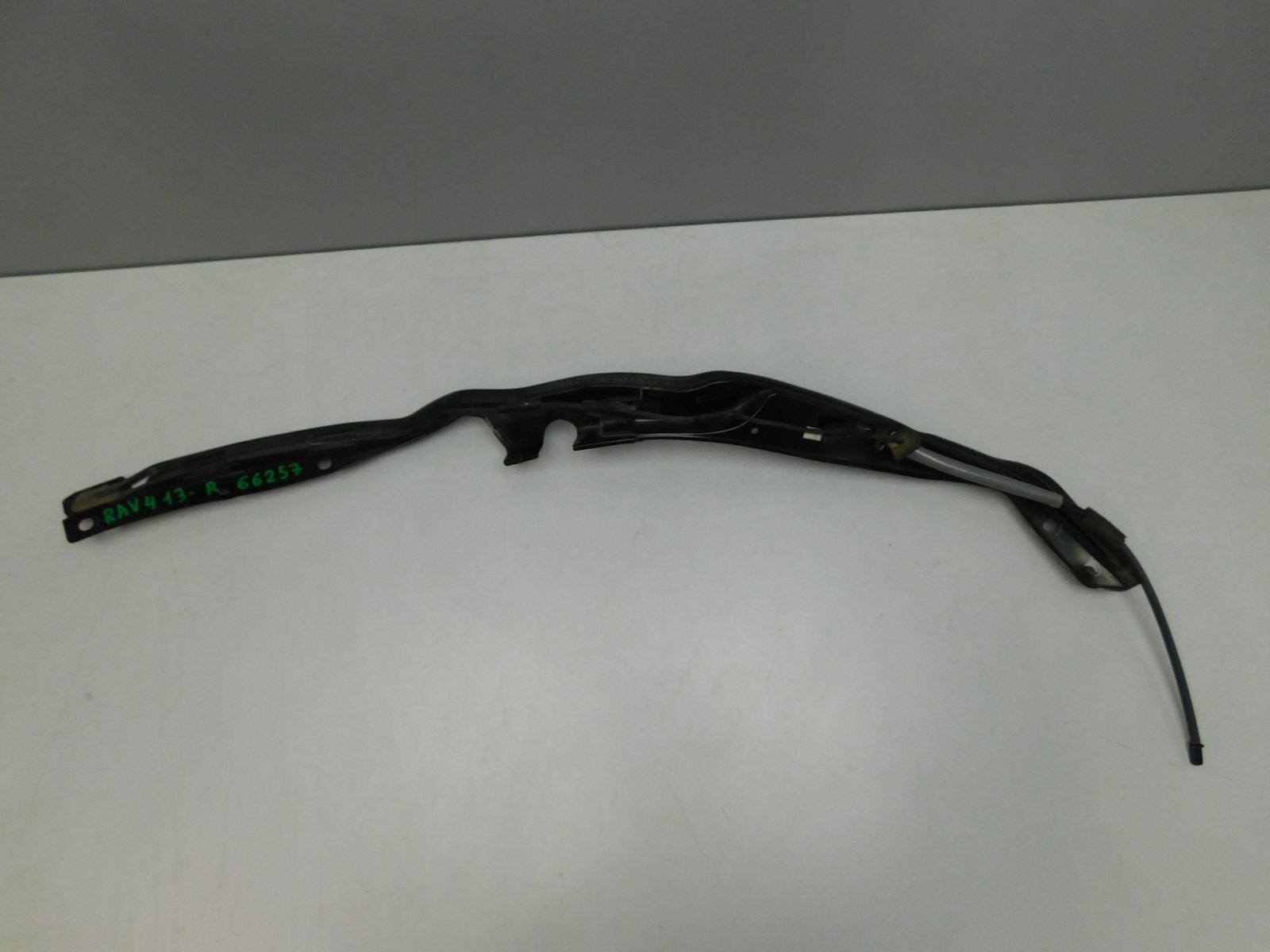 Накладка двери багажника Toyota RAV 4 2013-2019