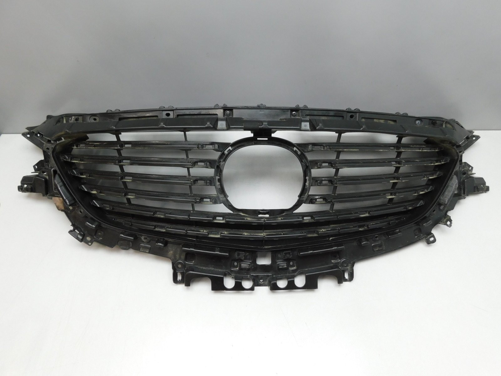 Решетка радиатора Mazda 6 (GJ/GL) 2013>