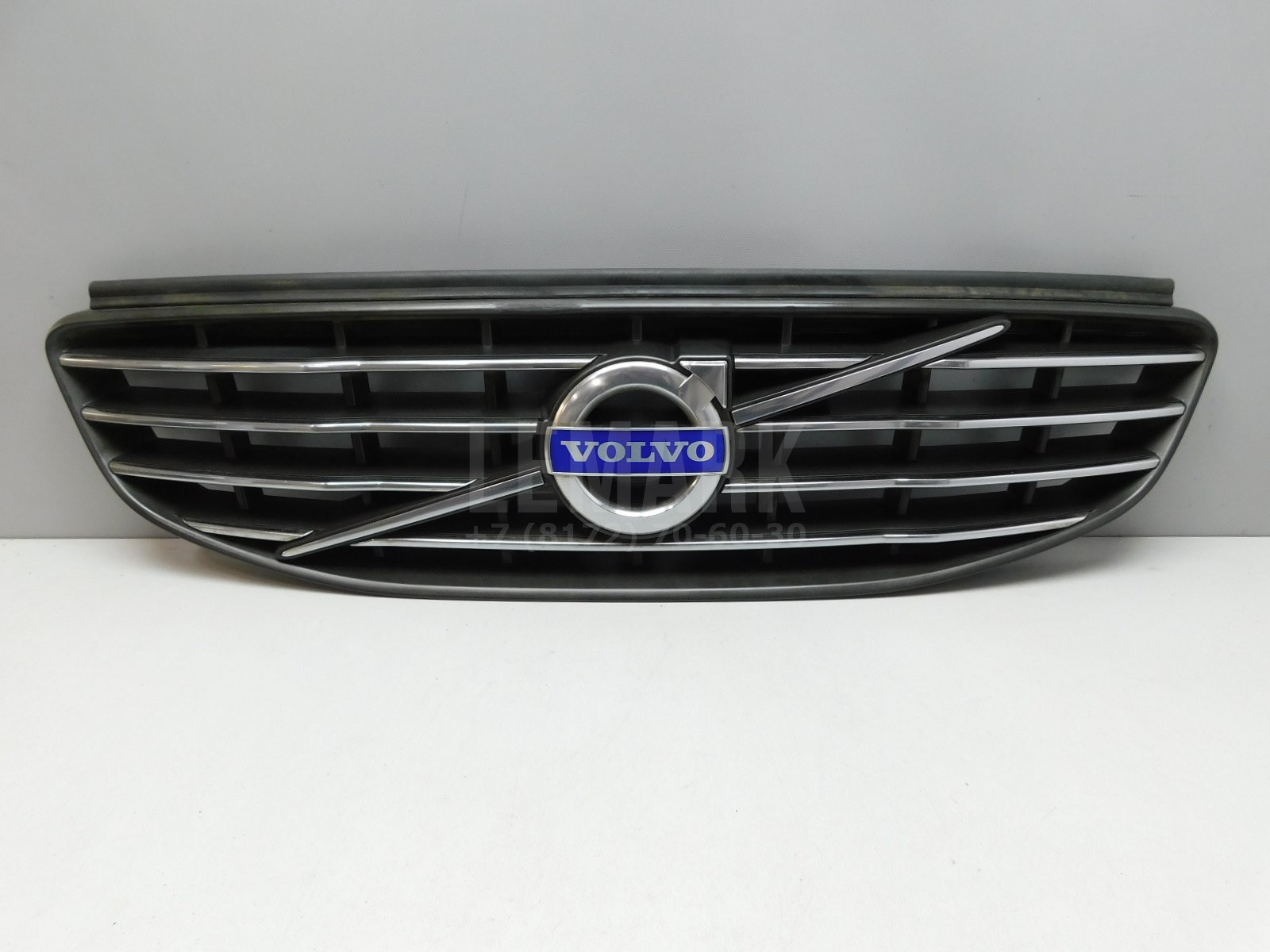 Решетка радиатора Volvo XC60 2008-2017 31333832