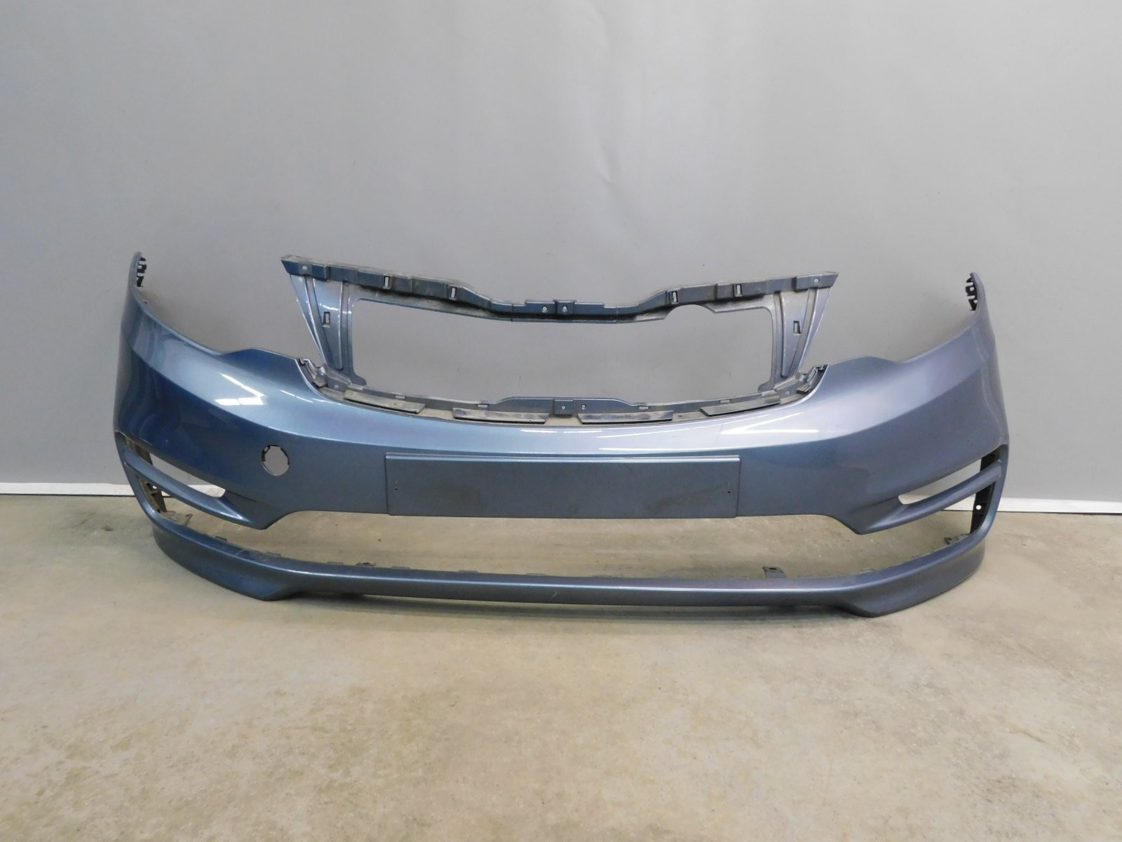 Бампер передний Kia Rio 2011>