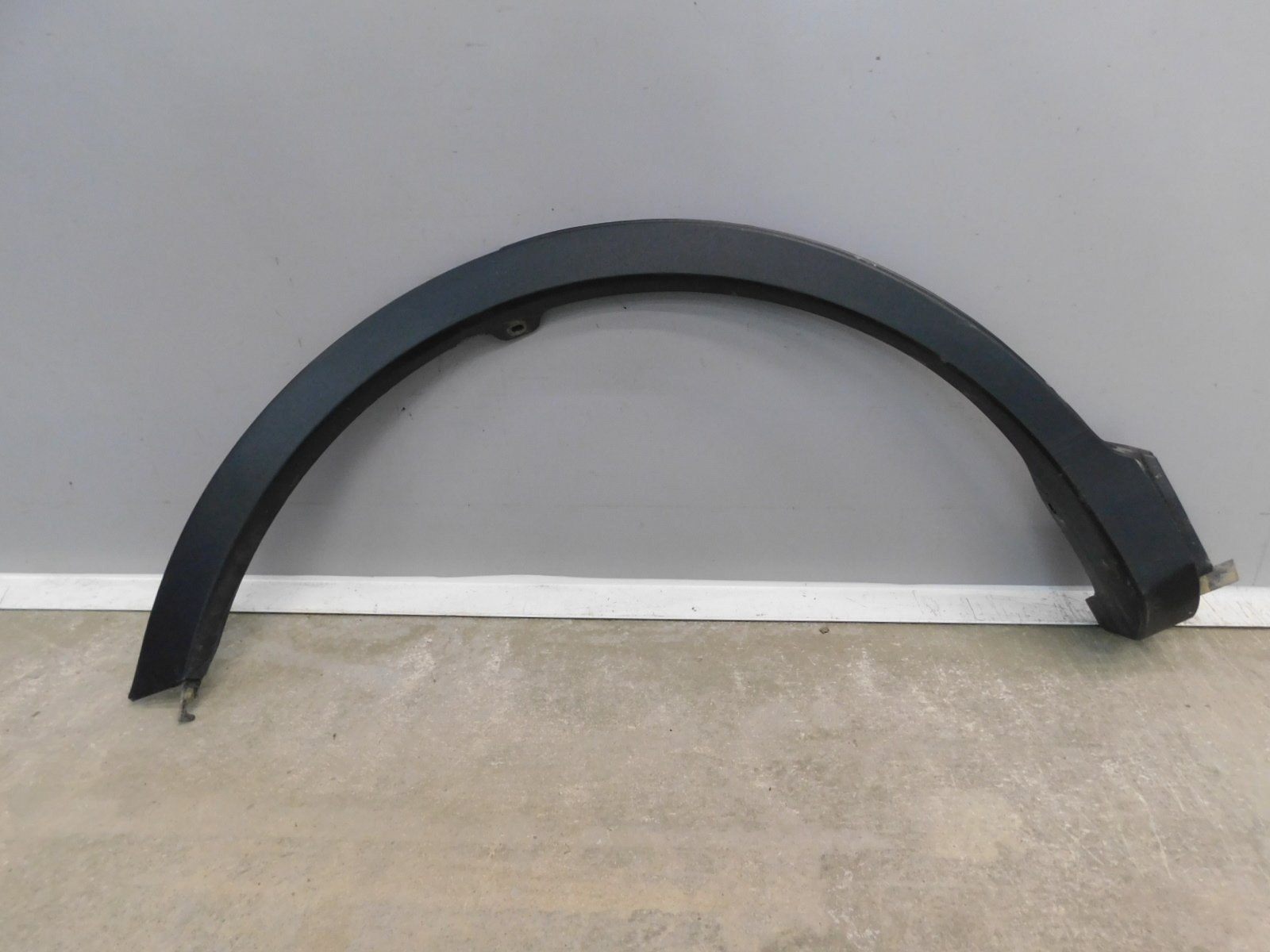 Накладка крыла заднего  правого Toyota RAV 4 2013-2019