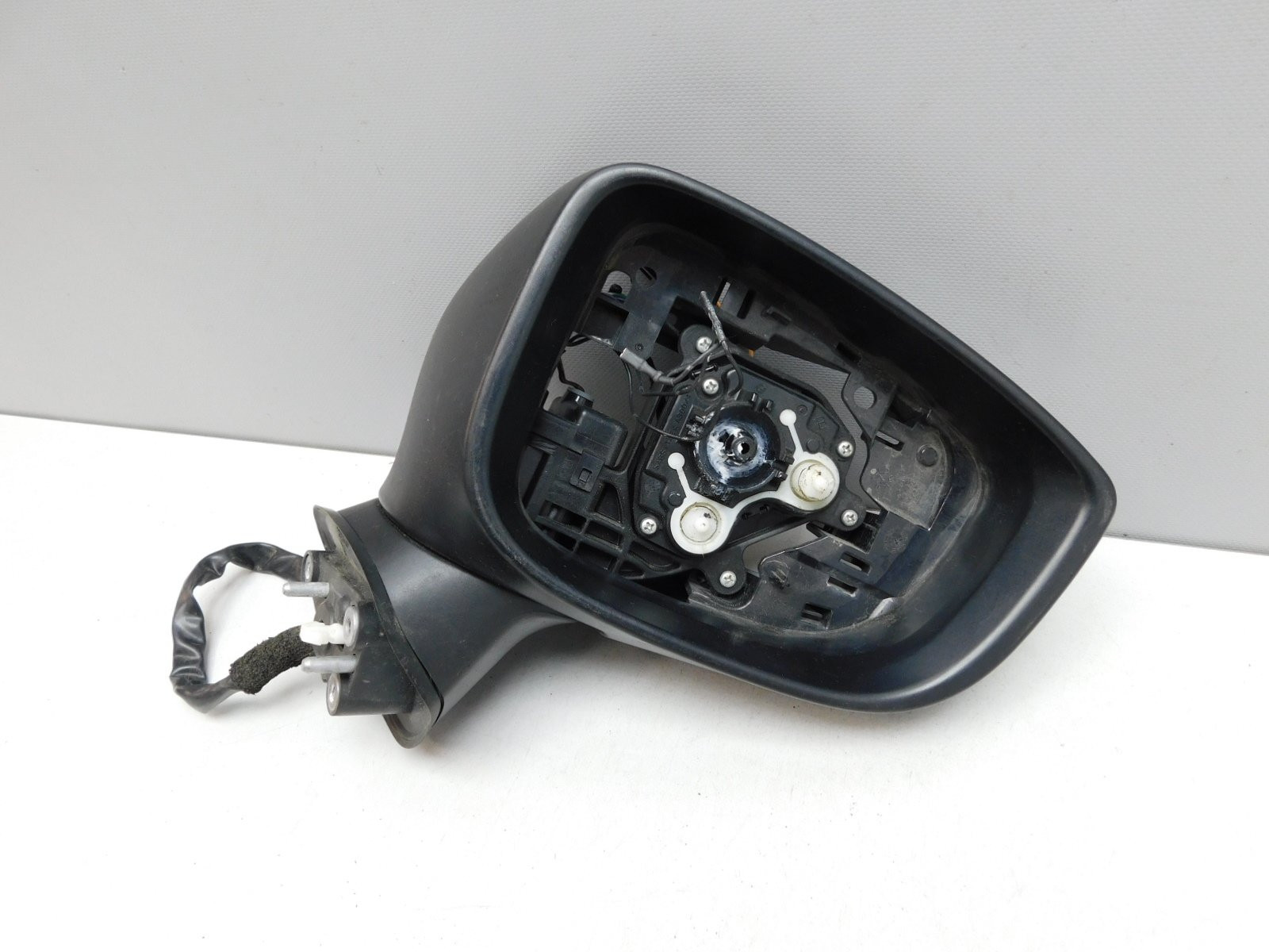 Зеркало правое электрическое Mazda 3 (BM) 2013-2019