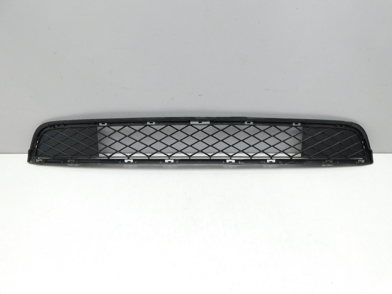 Решетка в бампер центральная BMW X3 F25 2010>