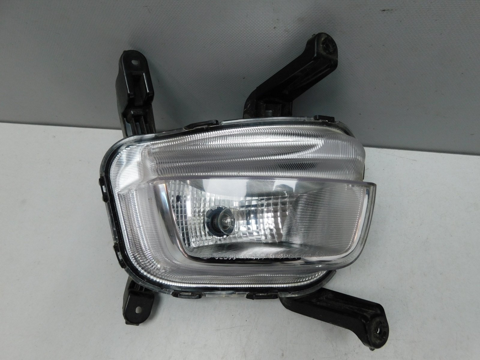 Фара противотуманная правая Kia Rio 2011>