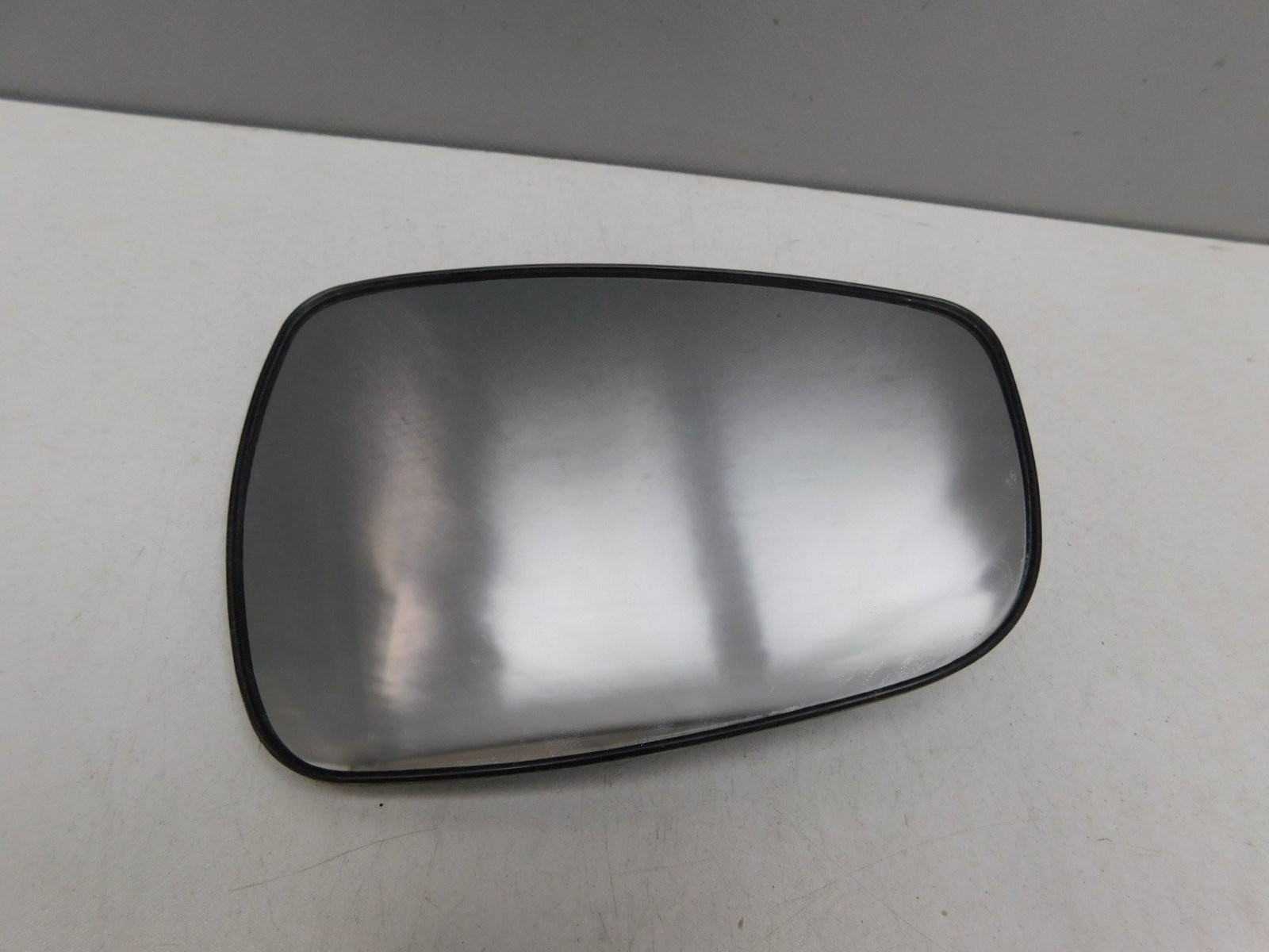 Стекло зеркала правого Hyundai Solaris 2010-2017
