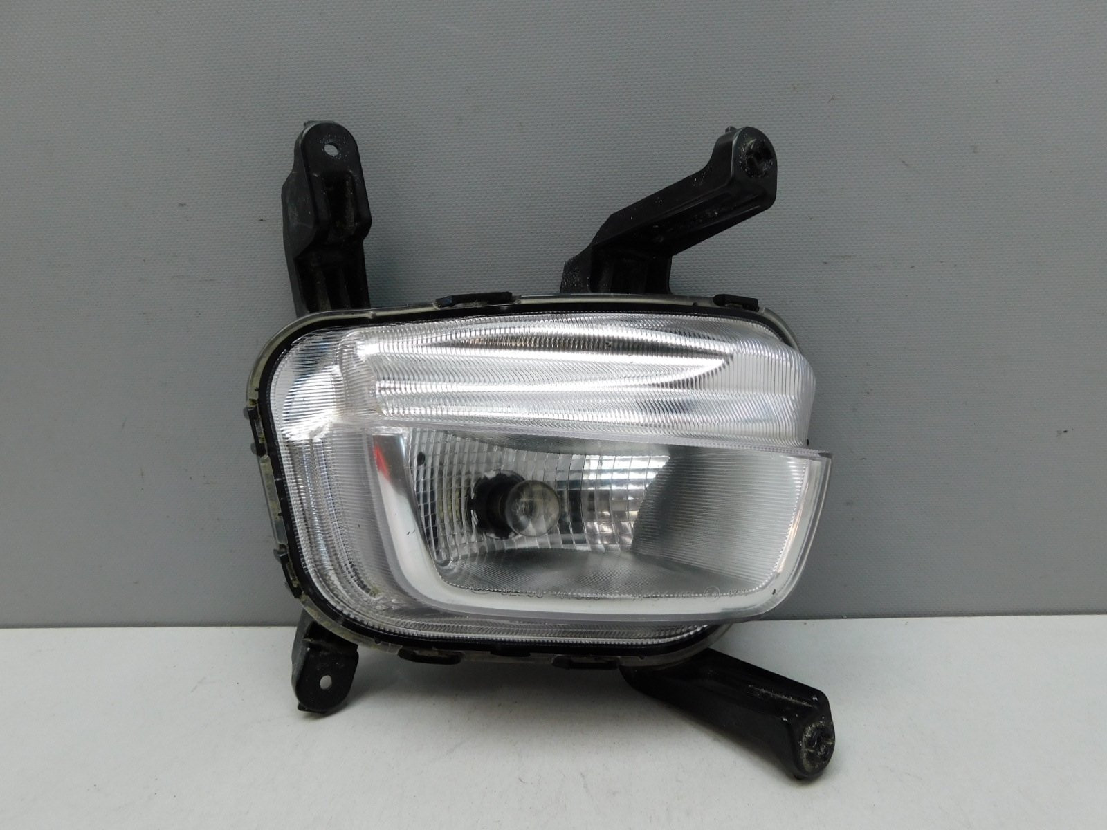 Фара противотуманная правая Kia Rio 2011>