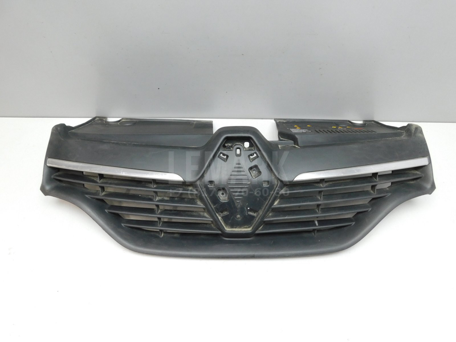 Решетка радиатора Renault Logan II 2014> 623107605R