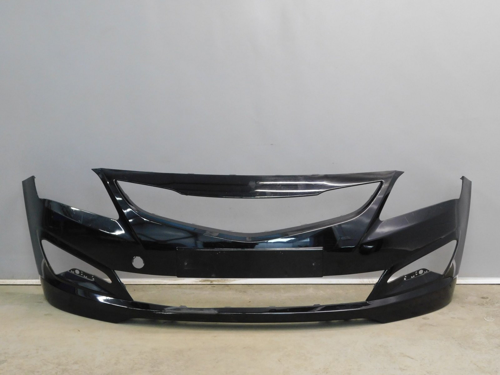 Бампер передний Hyundai Solaris 2010-2017