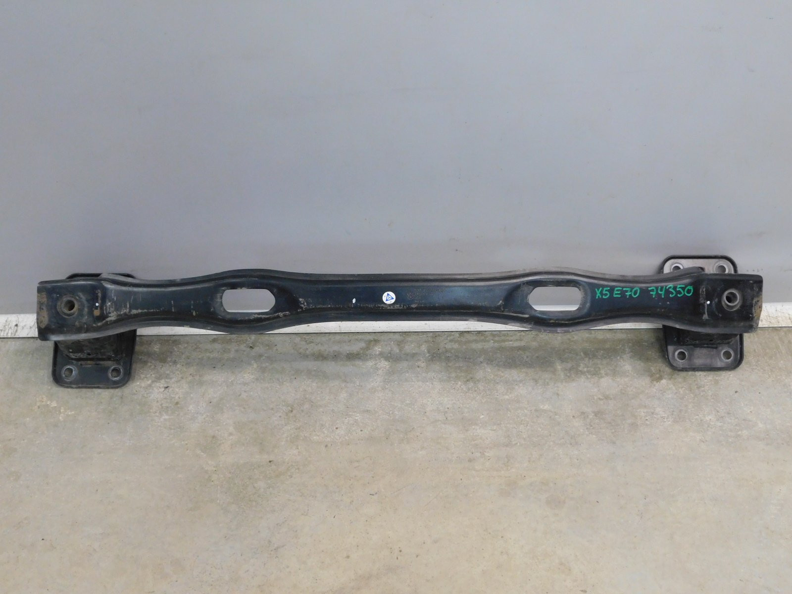 Усилитель заднего бампера BMW X5 E70 2007>