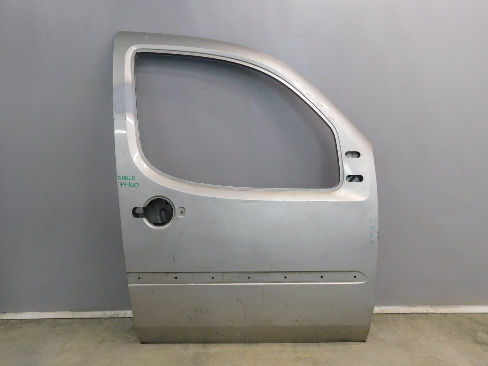Дверь передняя правая Fiat Doblo 2005>