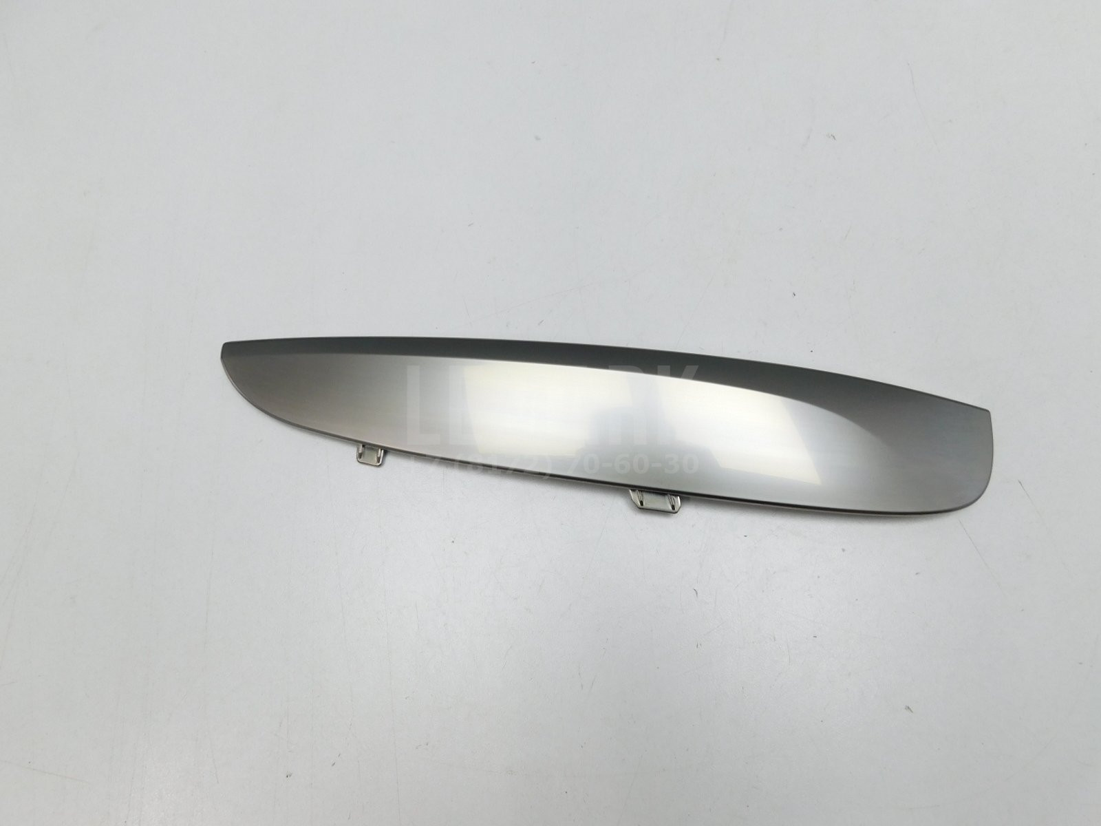 Накладка крыла переднего правого BMW X5 F15 2013-2018 51768063028