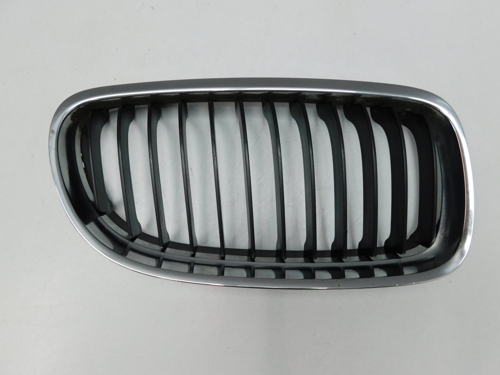 Решетка радиатора BMW 3-серия E90/E91 2005>