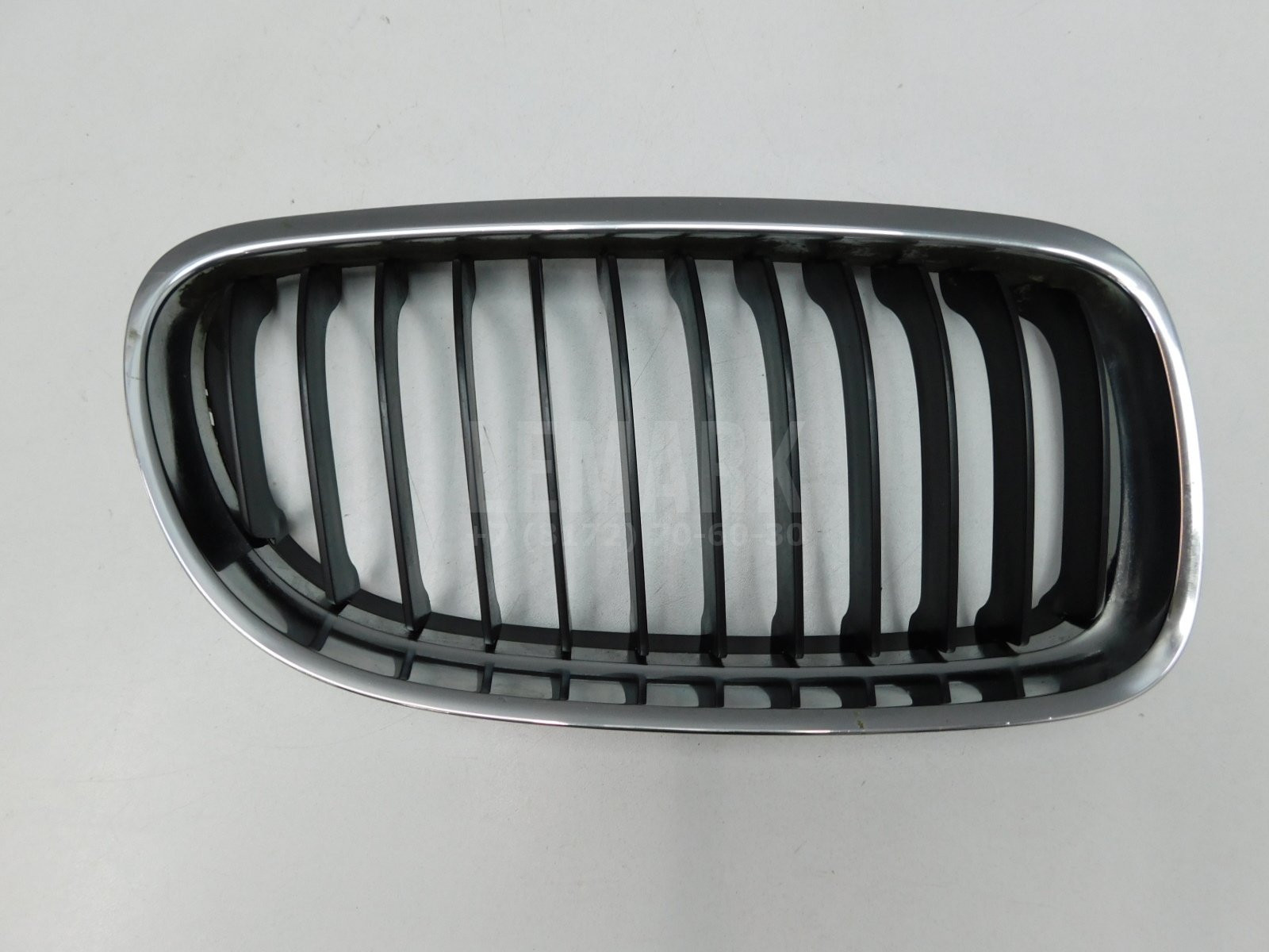 Решетка радиатора BMW 3-серия E90/E91 2005> 51137201968