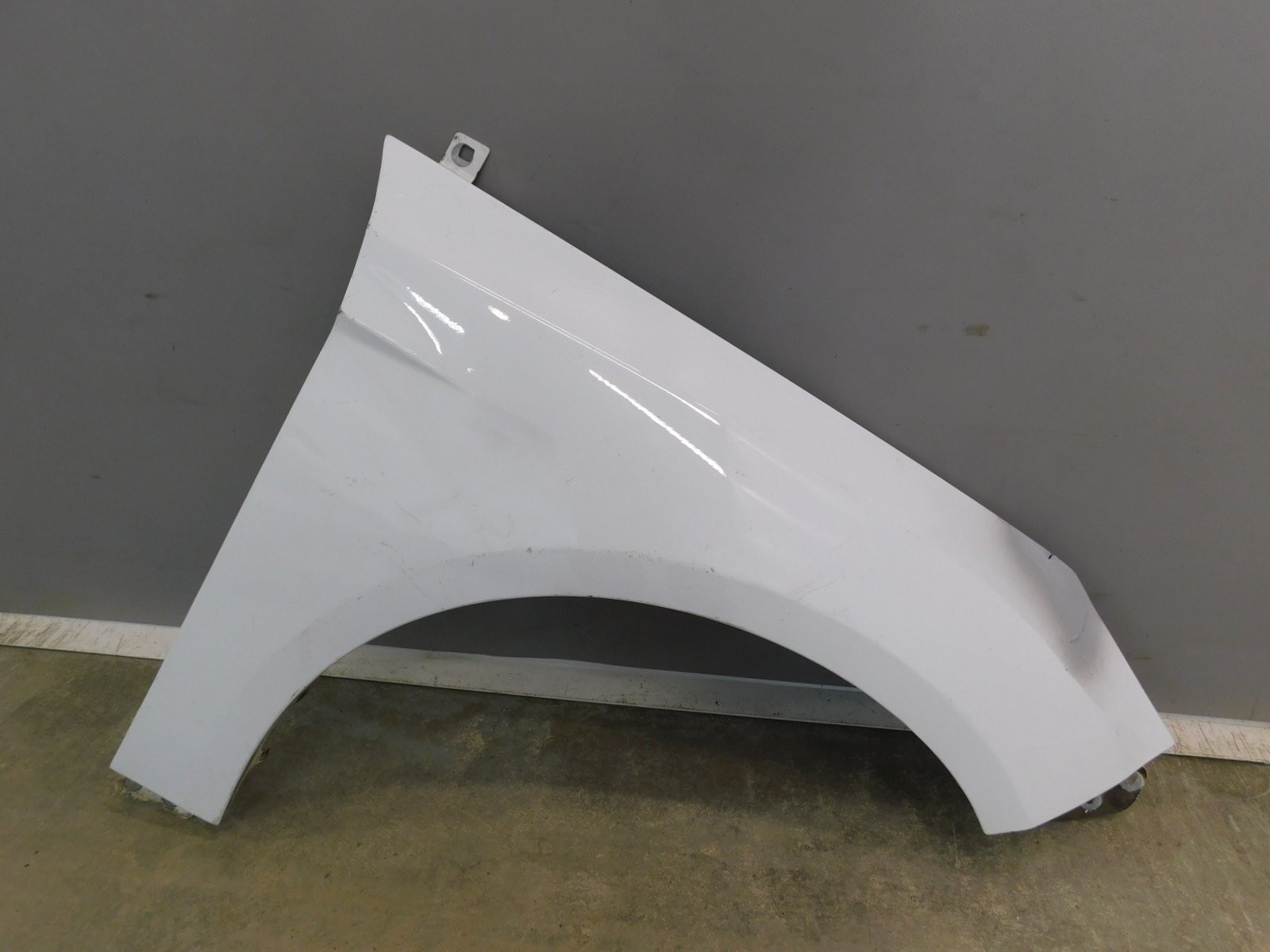 Крыло переднее правое Ford Focus III 2011>