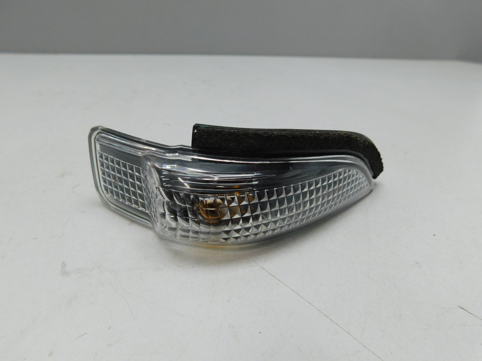 Повторитель указателя поворота Toyota Camry V50 2011-2018