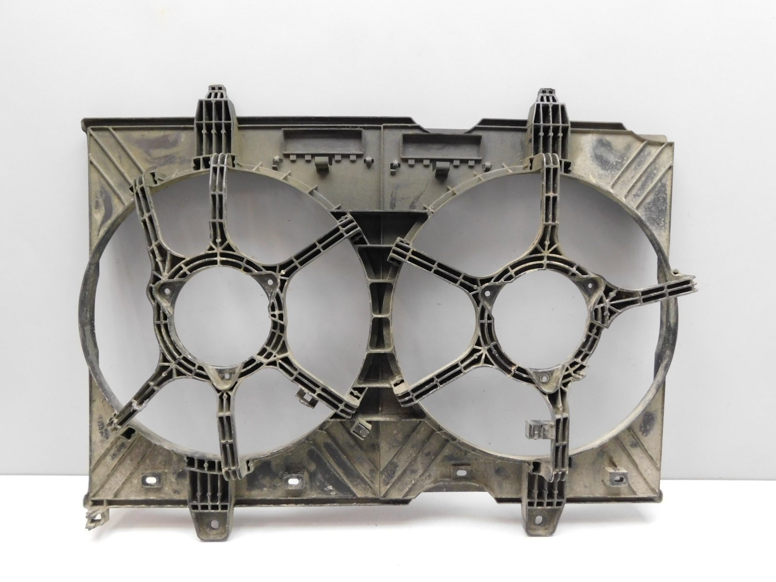 Диффузор радиатора Nissan X-Trail (T31) 2007-2014