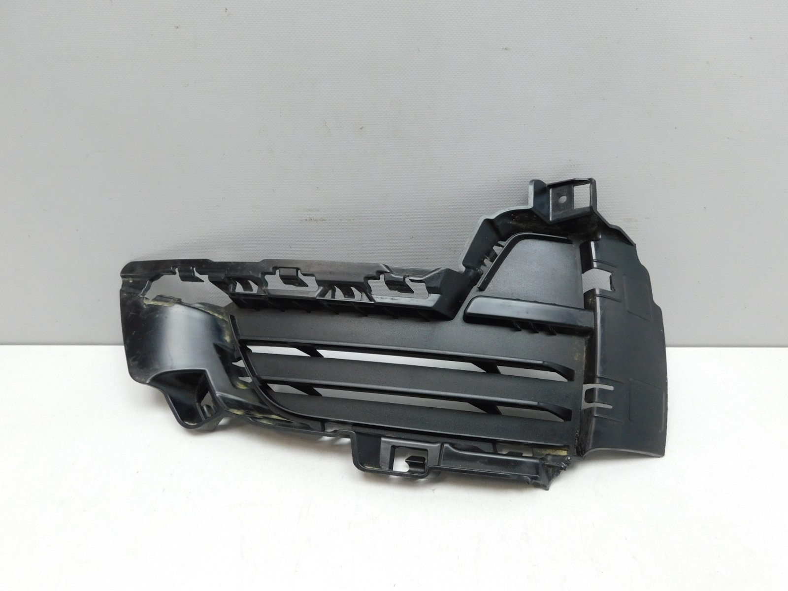 Решетка в бампер левая BMW X5 F15 2013-2018