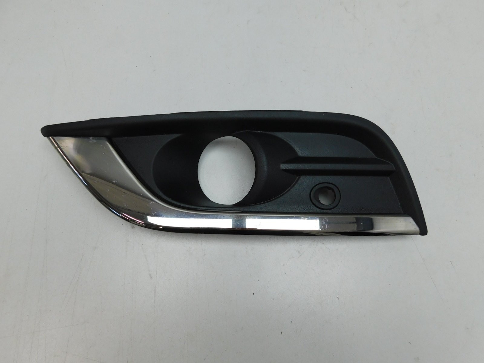 Решетка в бампер левая Renault Koleos 2017>