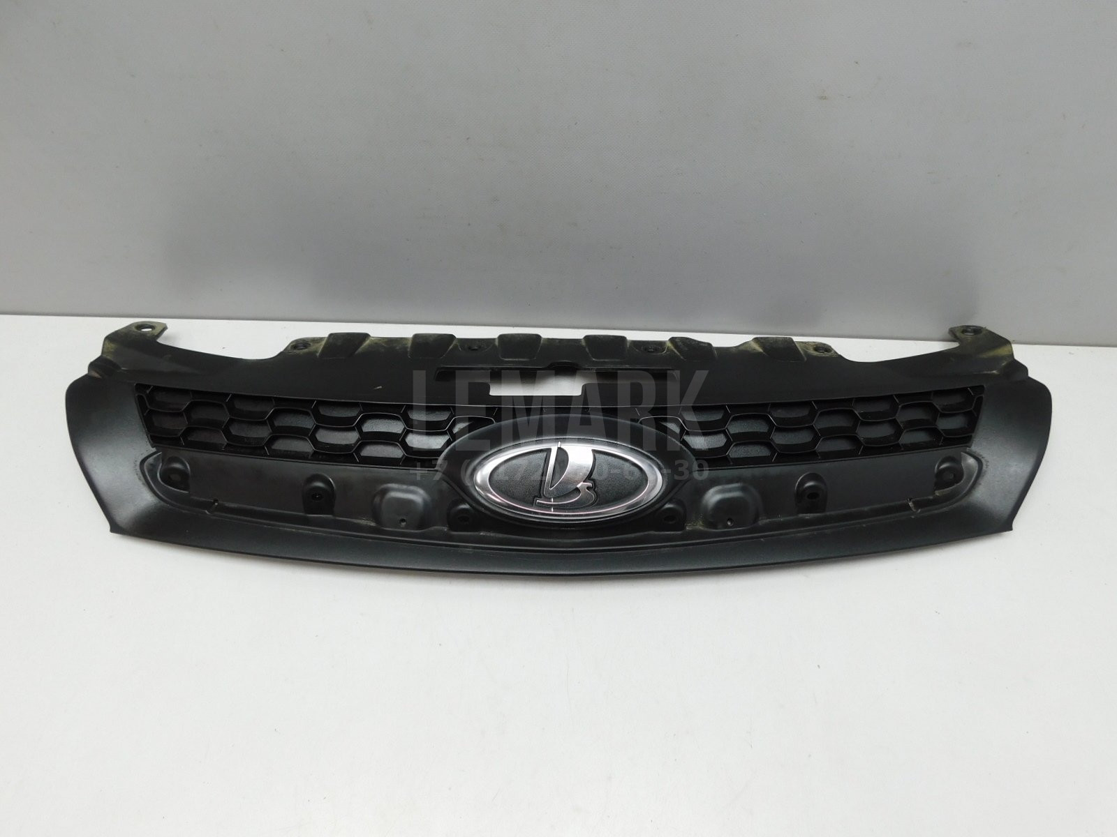 Решетка радиатора VAZ Kalina 2 2013> 21922803056