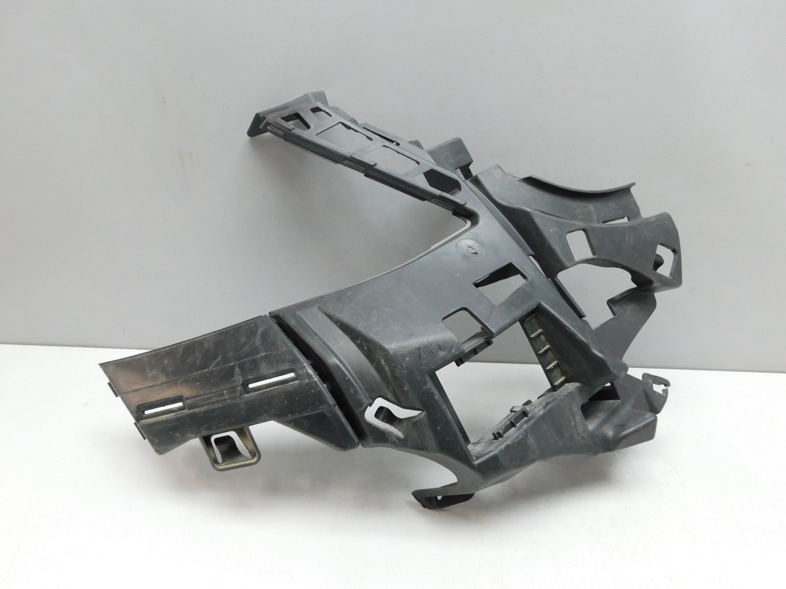 Кронштейн переднего бампера Mercedes-Benz S-Klasse W222 2013>