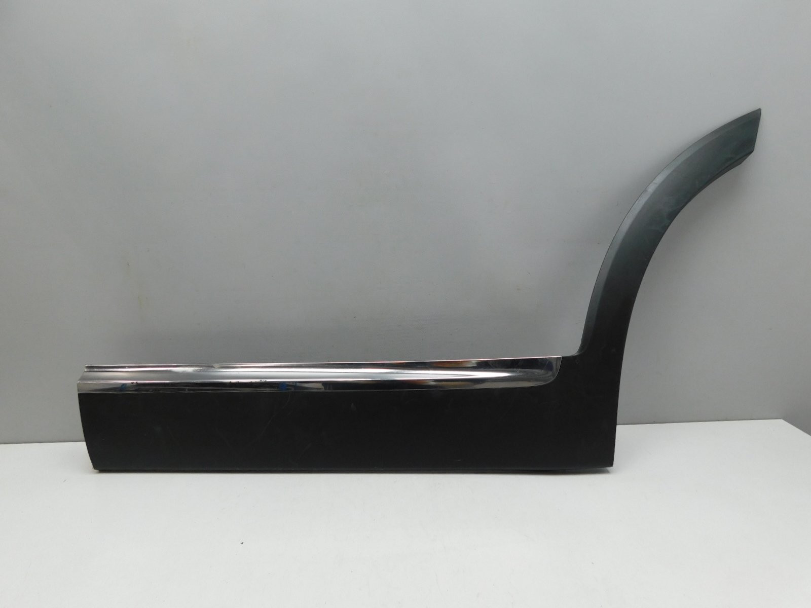 Накладка двери задней левой Kia Sorento Prime 2015>