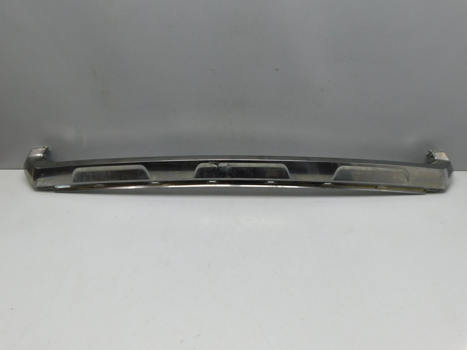 Накладка переднего бампера Lexus RX IV 2015>