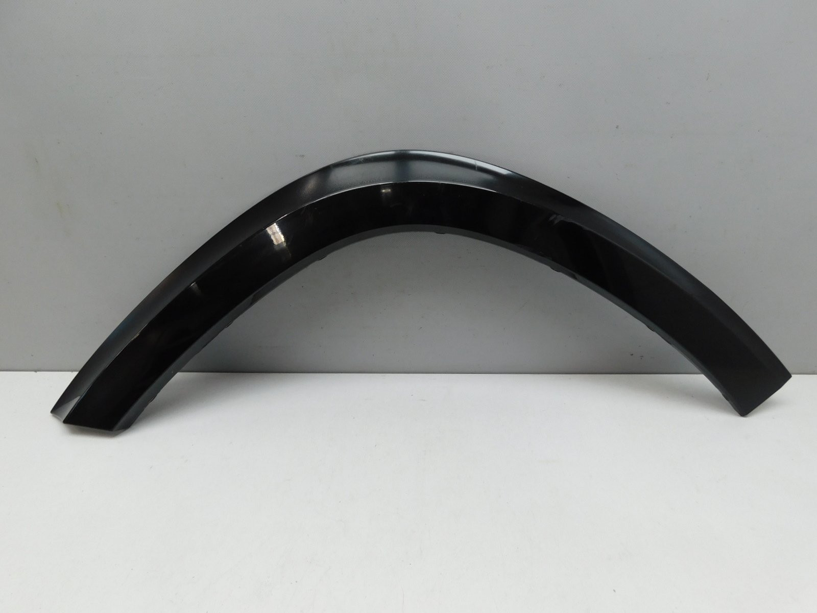 Накладка крыла переднего левого Mercedes-Benz GL/GLS-klasse X166 2012>