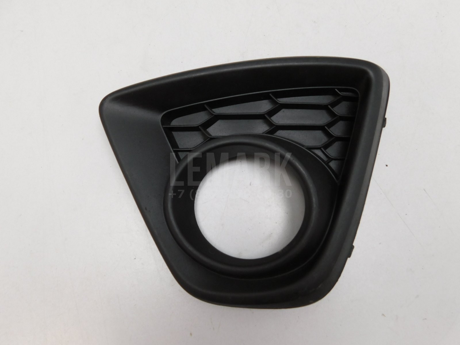 Решетка в бампер левая Mazda CX 5 2012> KD5350C21