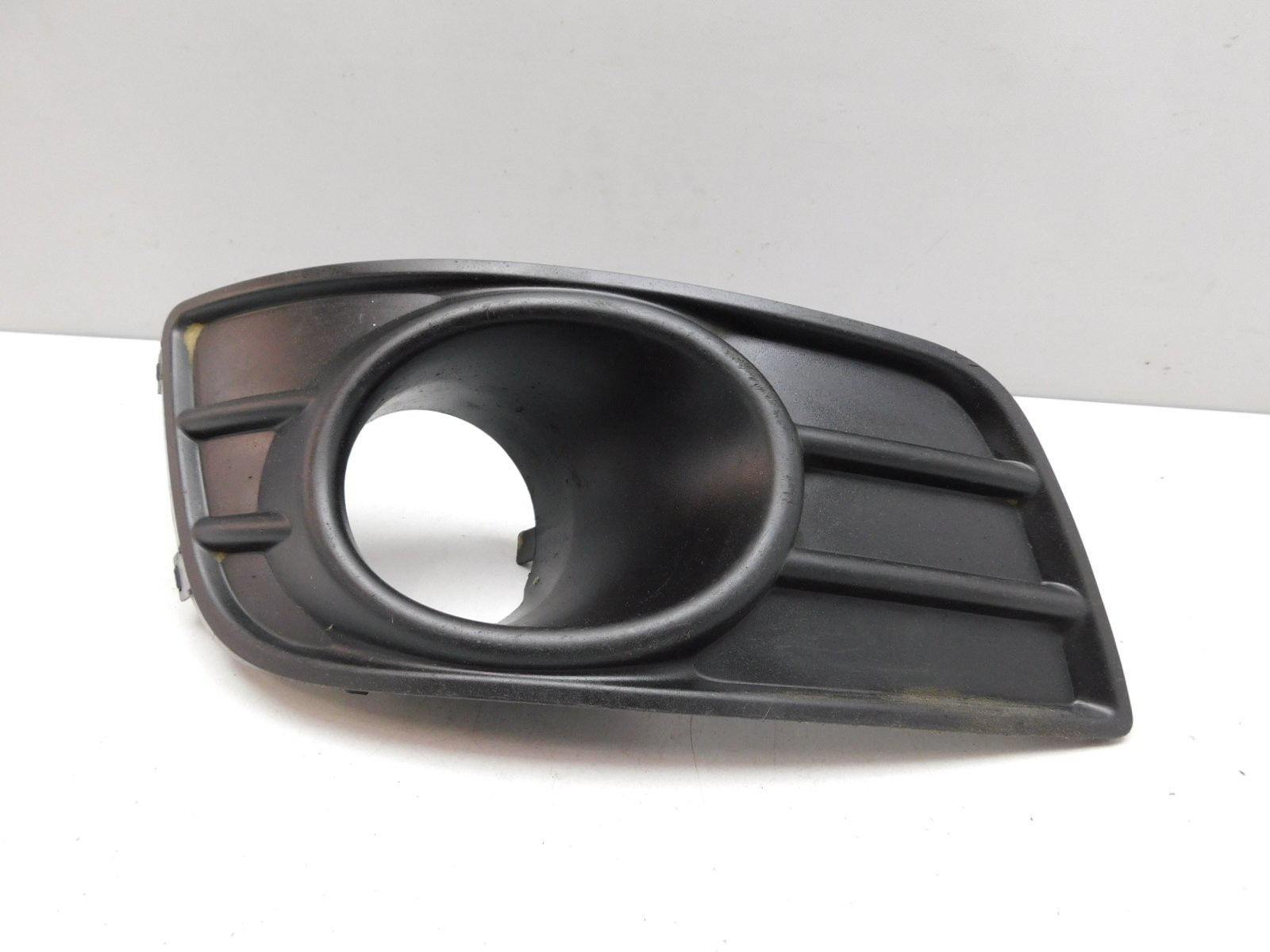 Решетка в бампер правая Suzuki SX4 2006-2013