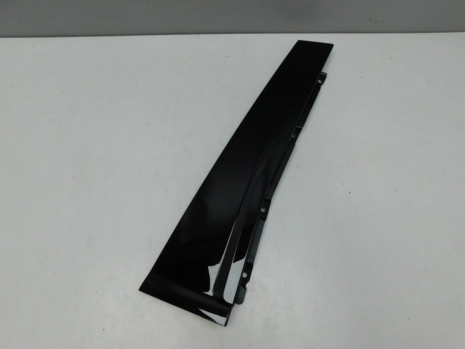 Накладка двери задней правой Ford Galaxy 2006>