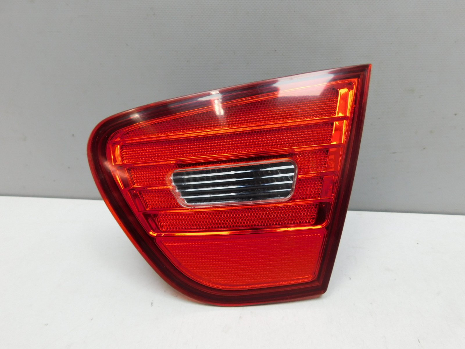 Фонарь задний внутренний правый Hyundai Elantra 2006>