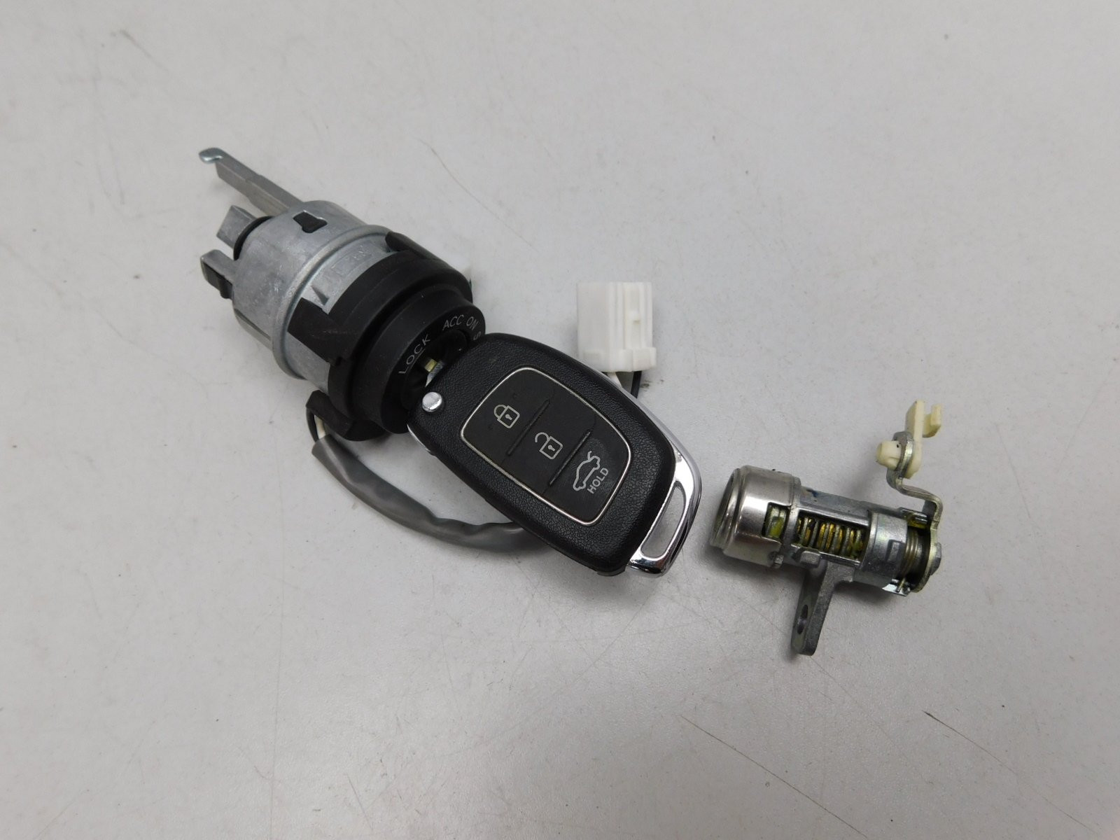 Замок зажигания Hyundai Solaris 2010-2017