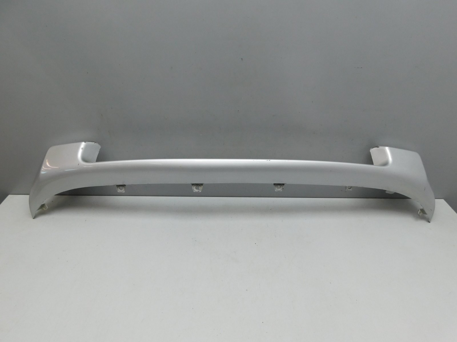 Накладка переднего бампера Mitsubishi Outlander 2012>