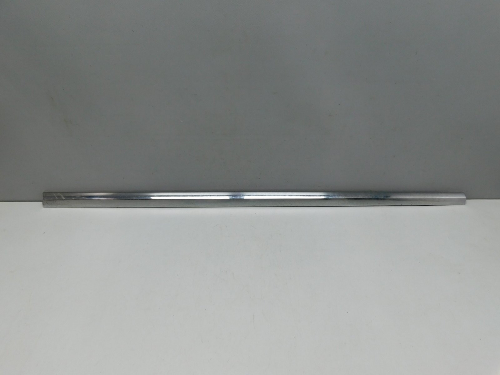 Молдинг двери передней левой BMW 7-серия G11/G12 2014>