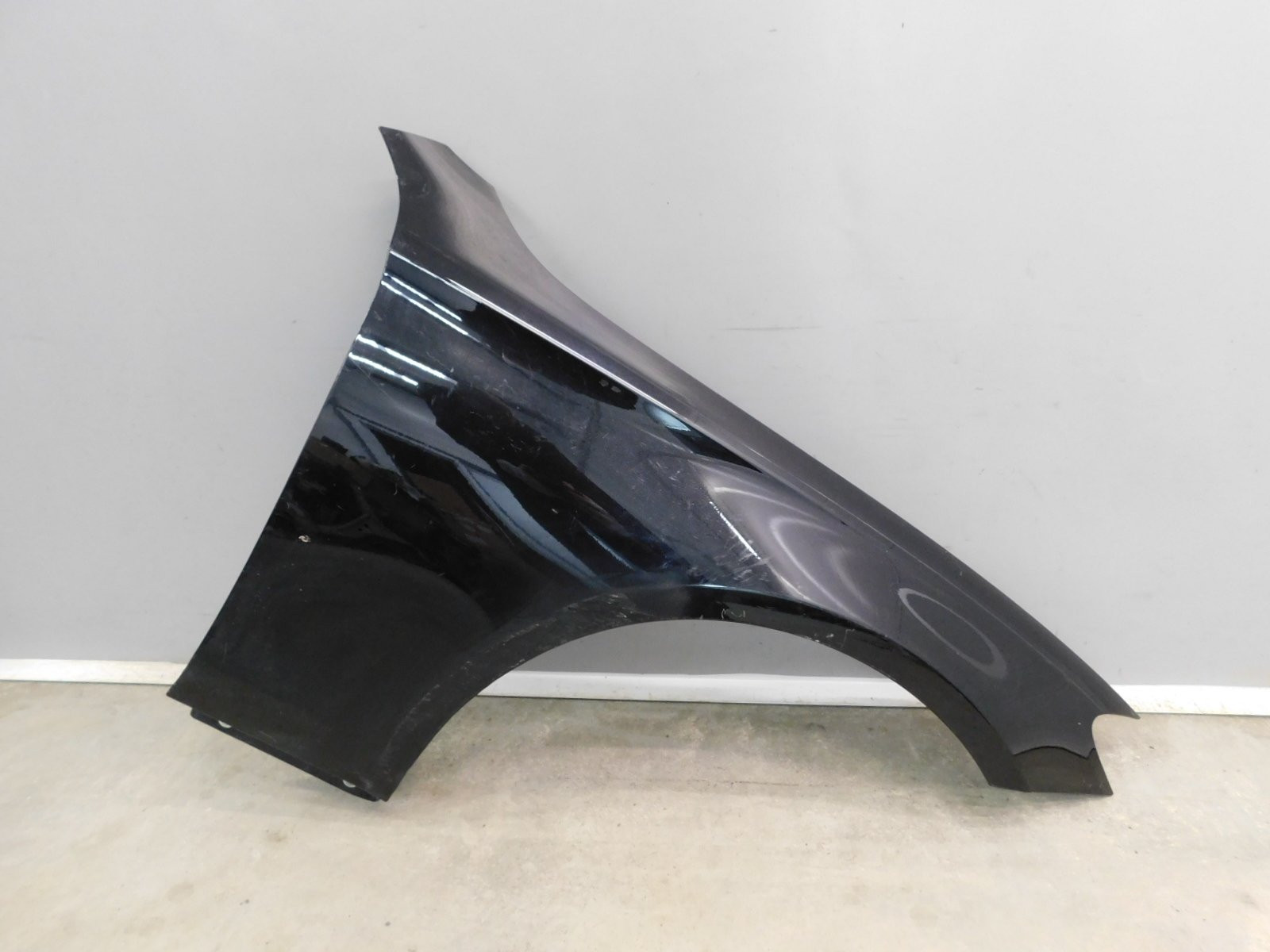 Крыло переднее правое Mercedes-Benz E-Klasse W213 2016>