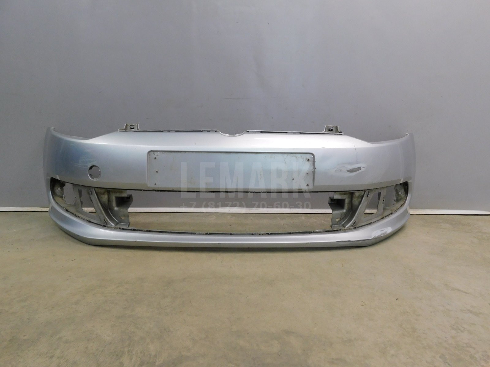 Бампер передний Volkswagen Polo Sedan 2011-2020 6RU807221