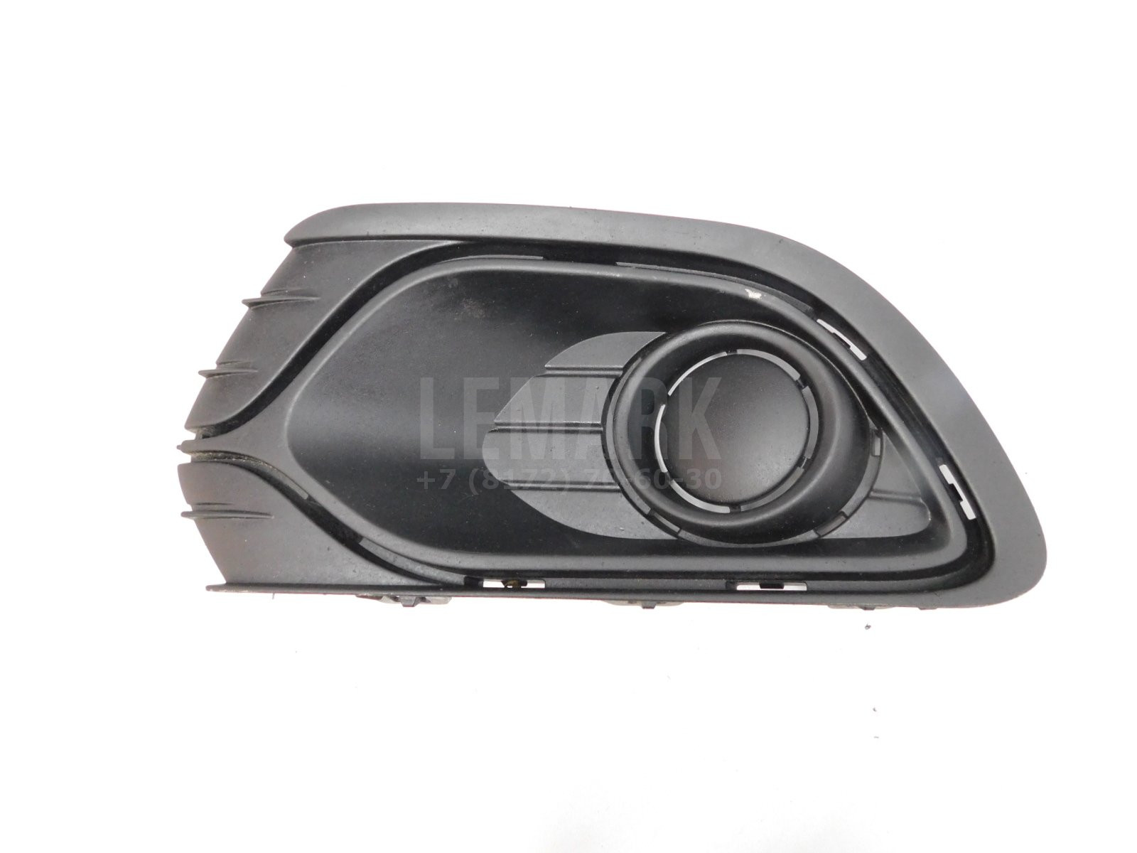 Решетка в бампер левая Renault Logan II 2014> 263363542R