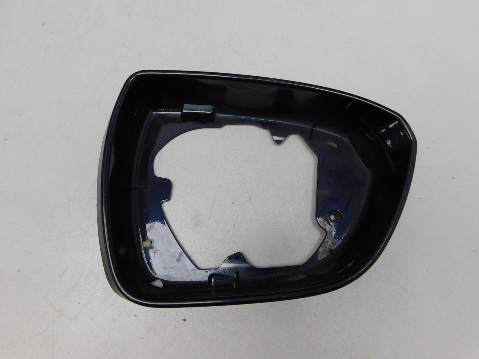 Накладка зеркала правого Hyundai i40 2011>