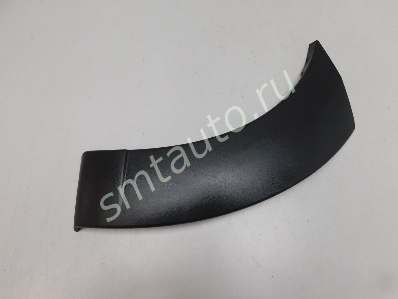 накладка заднего бампера правая