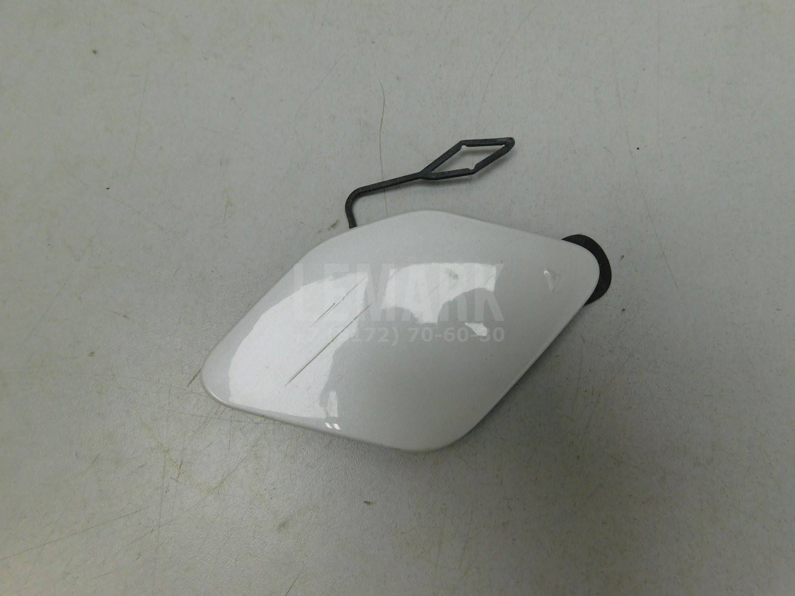 Заглушка буксировочного крюка BMW 3-серия F30 2011> 51117386141